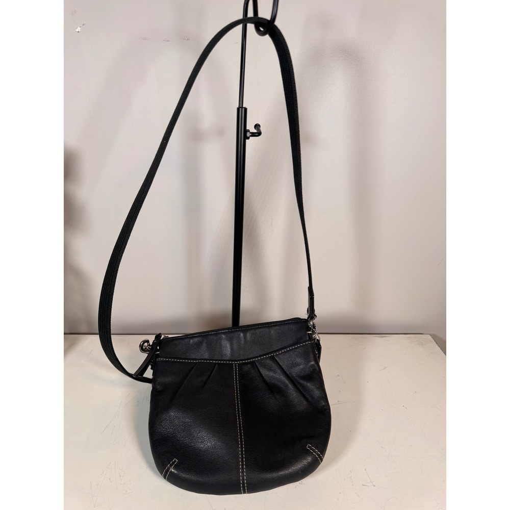 Coach Soho Black Leather Crossbody Bag Pleated Front Contrast Stitching - Picture 2 of 7